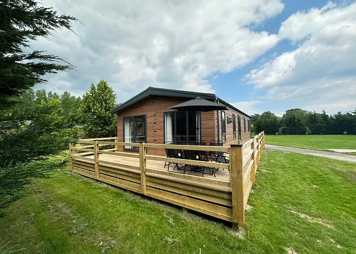Cackle Hill Lakes, Heron Lodge